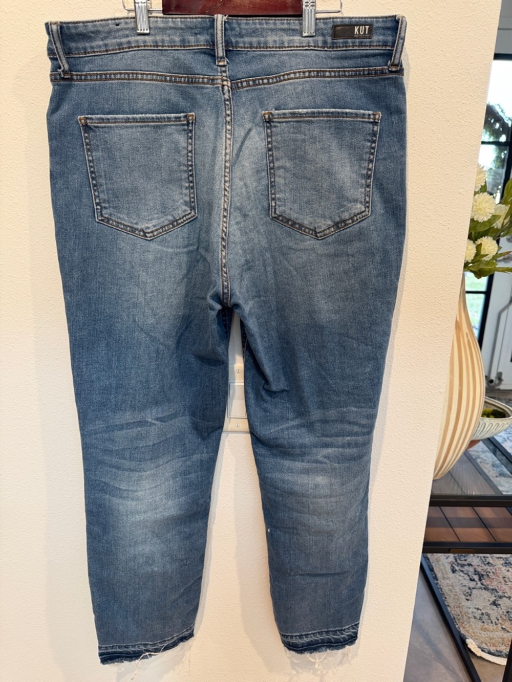 Kut from the Kloth Mid-Blue Button-Fly  Jeans - Picture 4 of 6